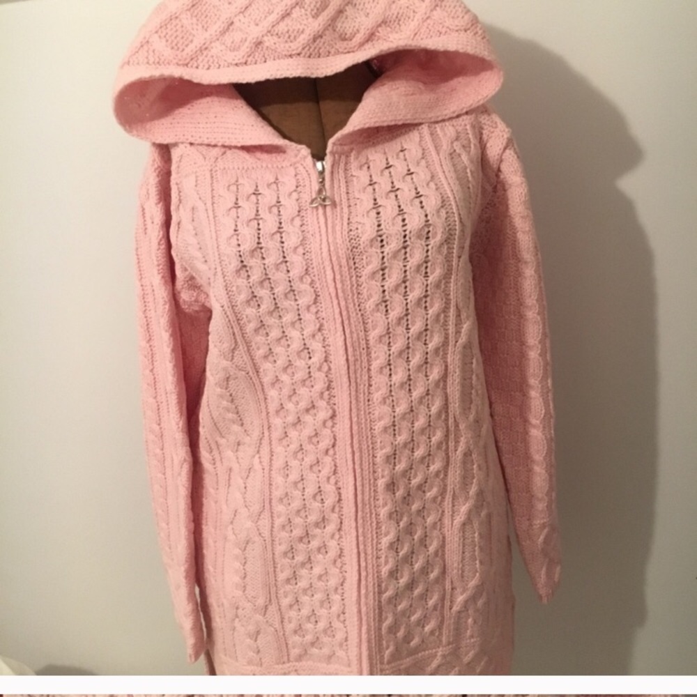 Aran Crafts-XS wool sweater